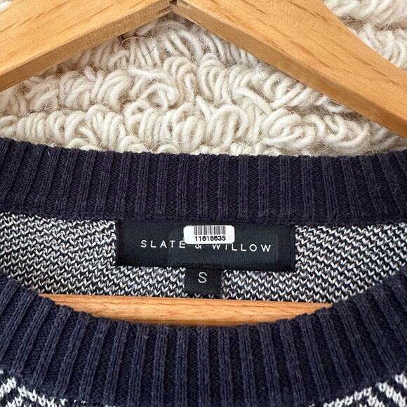 Slate & Willow Pleated Sleeve Sweater - Picture 3 of 6